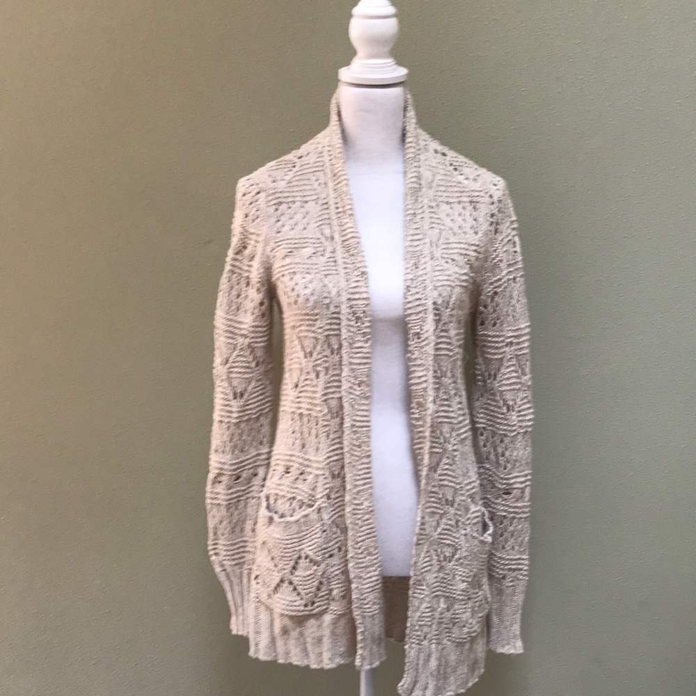 Cardigan sweater